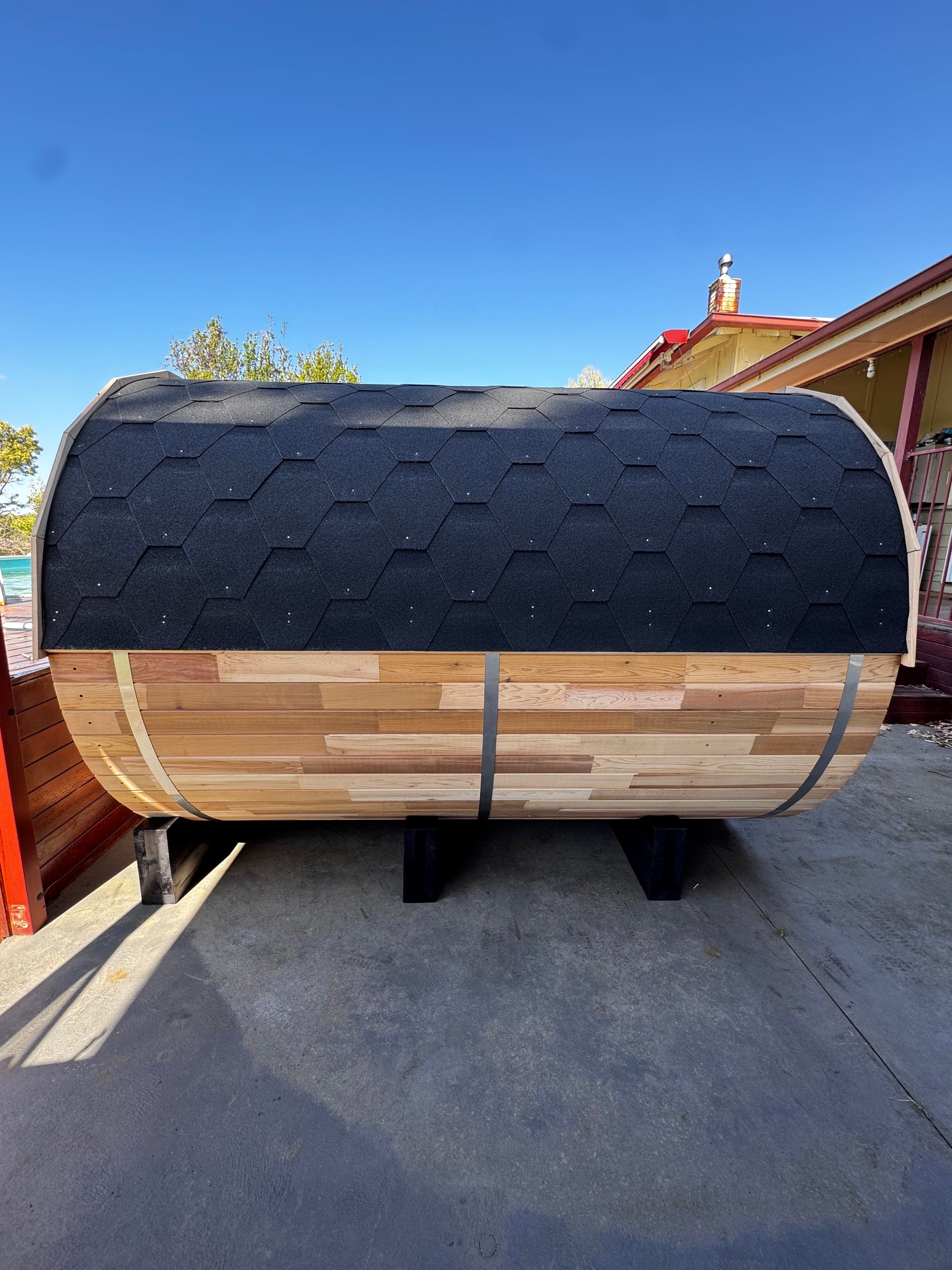Ember XL | 4-6 Person Traditional Cedar Barrel Sauna